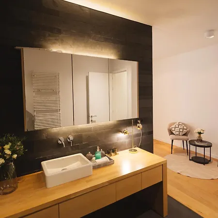 600m² Luxe & Jardin, Coeur * Brussels