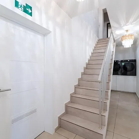 Luxueux 5 Appartement *