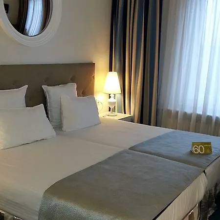 Catalonia Grand Place Hotel Brussel