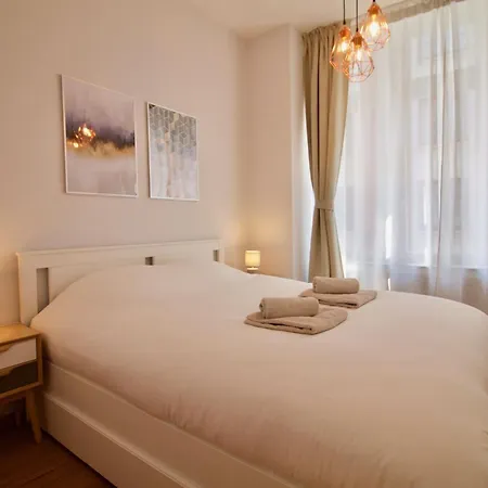 Heart Of Grand Place - Stunning 3br Triplex * Brussels
