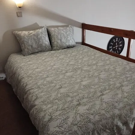 Apartment Rest In