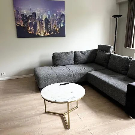 Beautiful One Bedroom Flat Flagey Apartment *