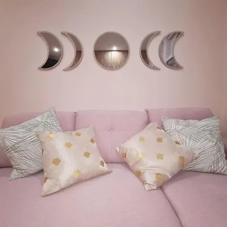 Magnolia Pink New And Fully Equipped Apartment *