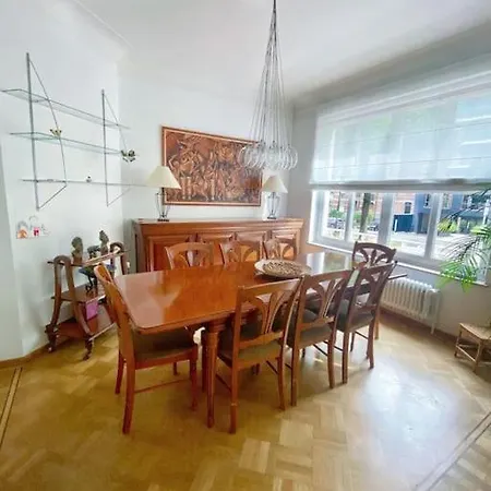 Elegance ,space & Luxury In Apartment Brussels