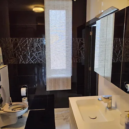 Homestay Deluxe Au 2eme Etage, Double Au 4eme Etage Not A *