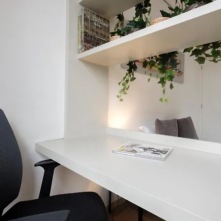 Apartment Beau Dans Le Centre De
