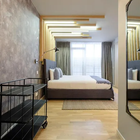 Beautiful 1 Bedroom Close To Parc De Brussels