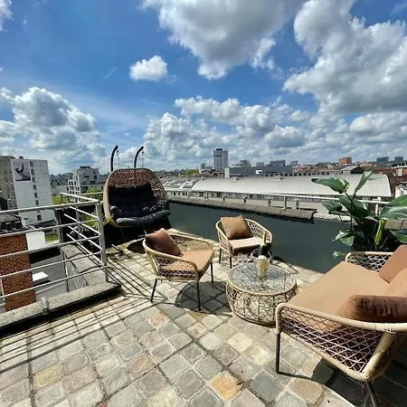 Luxurious Panoramic Penthouse In The Heart Of Bxl