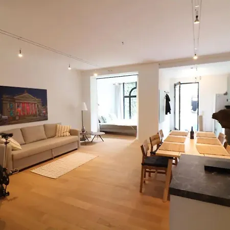 Jourdan House Apartment *