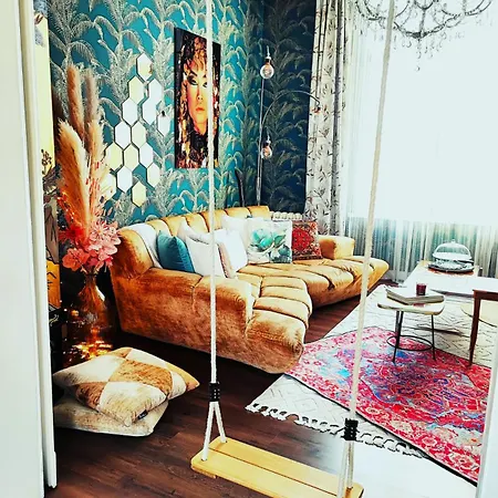 Apartment Duplex Atypique A Brussels