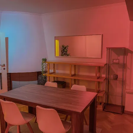 Moliere - Hue Connected Apartment *