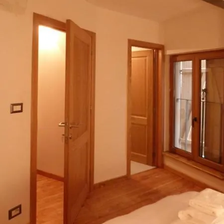 Bed & Breakfast La Petite Eclipse Brussel