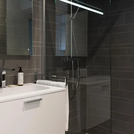 L-avenue 4* Brussel