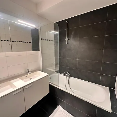 2 Bedroom In Center With Breathtaking View Apartment Brussels