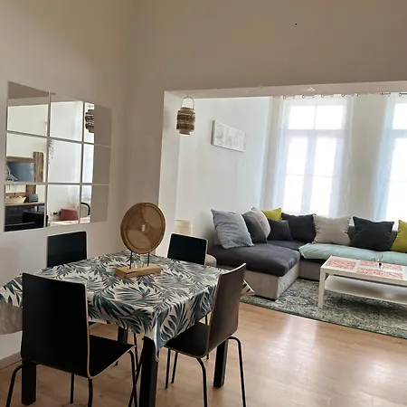 Sans Souci 2 Apartment *