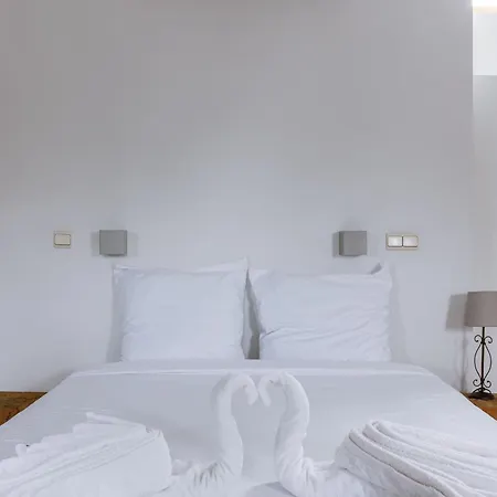 Apartment New Stylish Grand Place Center Duplex