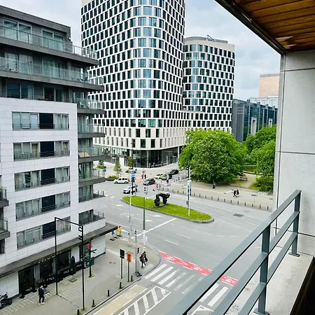 Urbanstay - Jacqmain Downtown Apartment *