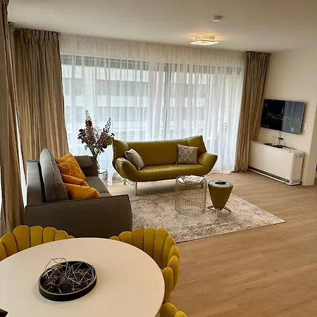 Apartment Urbanstay - Jacqmain Downtown