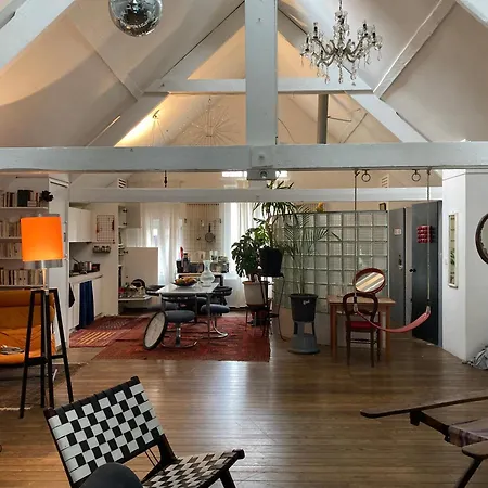 Le Loft Des Artistes Apartment Brussels