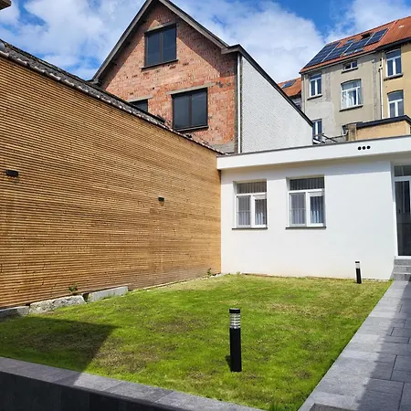 Homestay Private - European Quarter