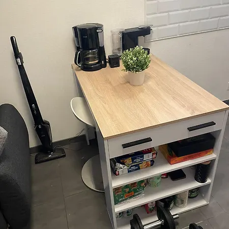 One Bedroom Fully Equipped With Terrace Apartment