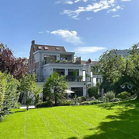 The Retreat Villa Brussels