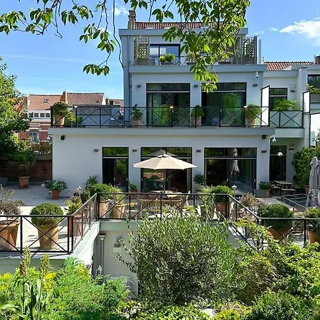 The Retreat Villa Brussels