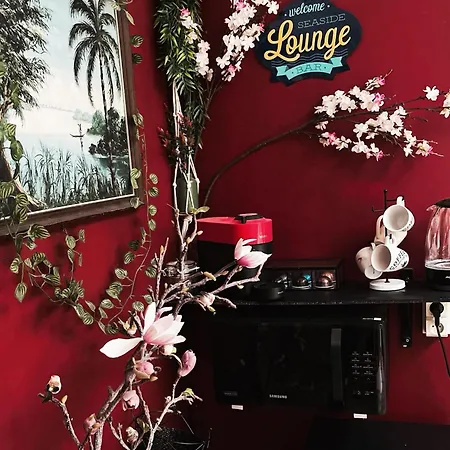 Apartment Studio A Theme *
