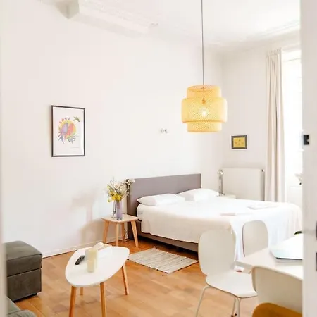 Smart - Gare Du Midi Appartement