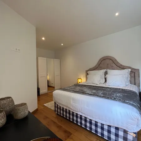 Stilias 4p Apartment