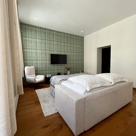 Stilias 4p Apartment Brussels