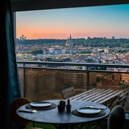 Apartment Avec Vue Panoramique Et Parking Gratuit *