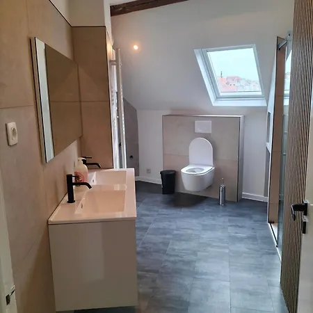 New Cozy In Porte De Hal Apartment Brussels