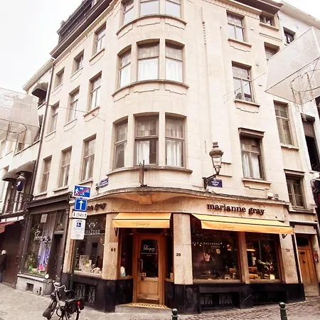 Marianne Apartment