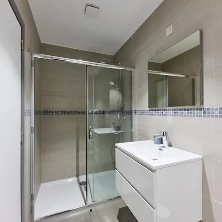 Schuman Luxe *