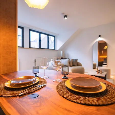 Serenity Apartment *