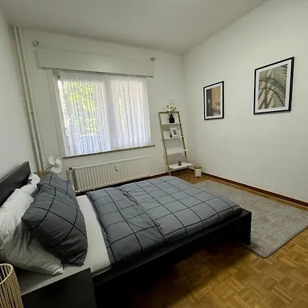 Avec Jardin Et Jacuzzi - Koekelberg * Brussels