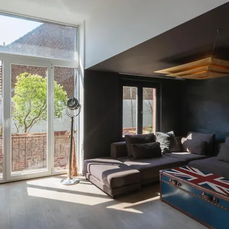 Flagey Terrace Design Apartment Brussels