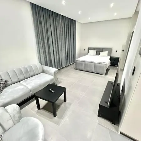 Good Price Studio In Apartment Brussels