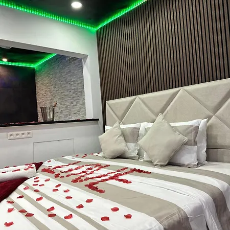 Love hotel Bolingo Brussels
