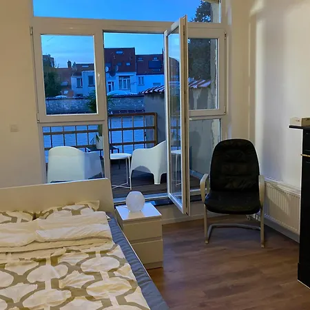Fly House Apartment