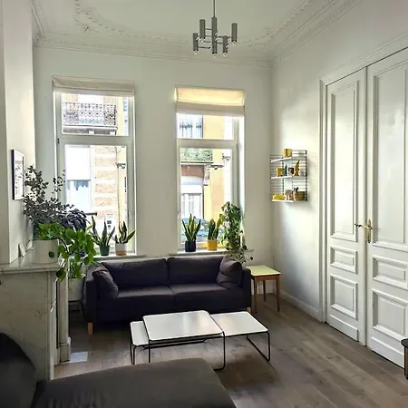 Apartment Charming House With Garden Brussels