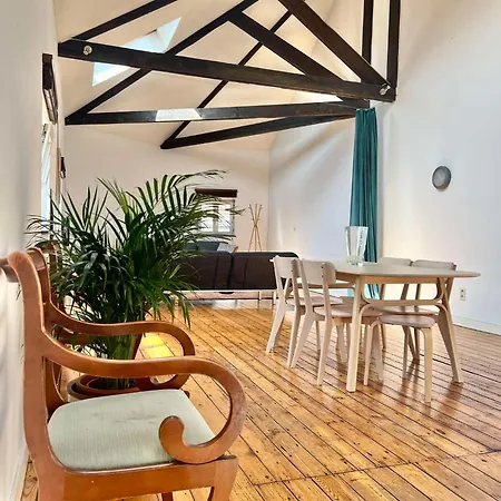 Appartement Superbe Loft En Plein Coeur Du Centre-ville ! *