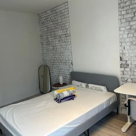 Exceptional 600 M2 Spacious 12bd 12ba Brussels