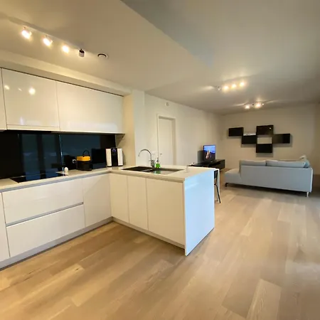 Residentiel Tour Et Taxis Et Parking Apartment *