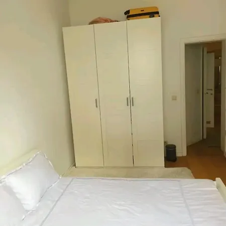 Beautiful 2 Bedroom In Place Flagey Bxl * Brussels
