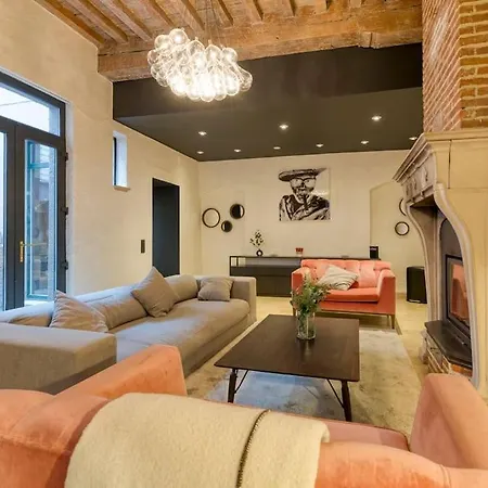 Authentic Belgian Home, Downtown * Brussel