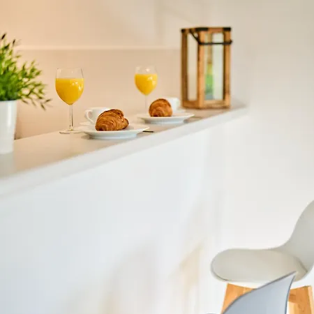 Anspach 1 Bedroom Apartment Brussels