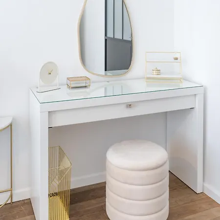 Your Serenity Bubble - Center Appartement