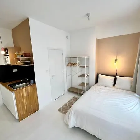 Chez Louise - A Haven Of Peace In * Brussels